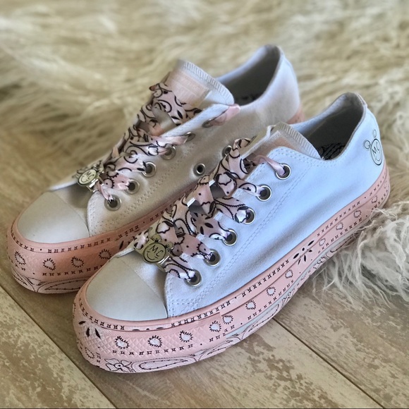 NWT Converse X Miley Cyrus Chuck Taylor All Star. - Picture 6 of 8